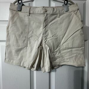Lee Women's Shorts in Cream